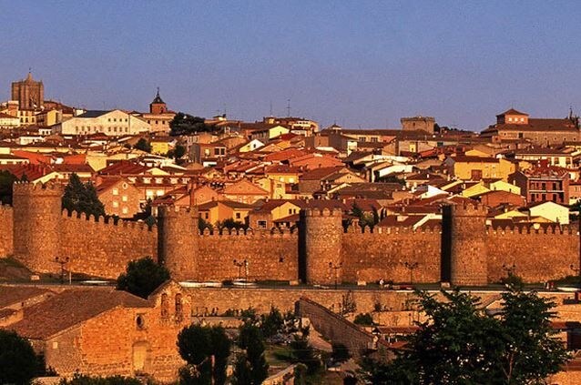 Mercado de contratación de servicios turísticos de Castilla y León